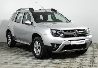 Подержанный автомобиль Renault Duster 2018 года (3 фото)