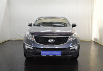 Подержанный автомобиль Kia Sportage 2014 года (2 фото)