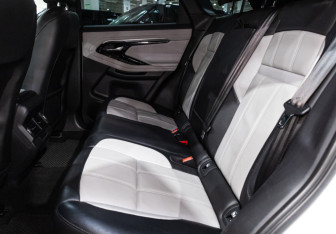 Подержанный автомобиль Land Rover Range Rover Evoque 2019 года (16 фото)