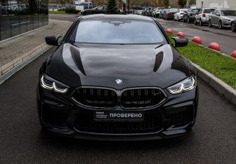 Подержанный автомобиль BMW M8 Coupe 2023 года (5 фото)