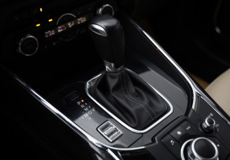 Подержанный автомобиль Mazda CX-9 2018 года (18 фото)