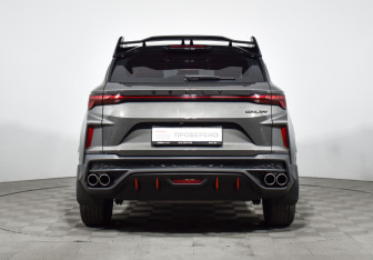 Подержанный автомобиль Geely Coolray 2023 года (6 фото)