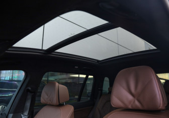 Подержанный автомобиль BMW X7 2019 года (33 фото)