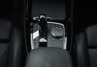 Подержанный автомобиль BMW X3 2021 года (29 фото)