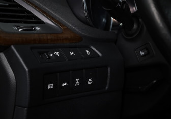 Подержанный автомобиль Hyundai Santa Fe 2012 года (17 фото)