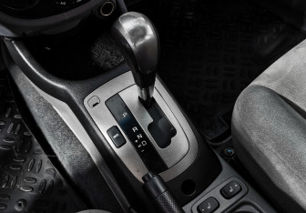Подержанный автомобиль Daewoo Gentra Sedan 2014 года (11 фото)
