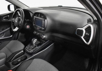 Подержанный автомобиль Kia Soul 2020 года (12 фото)