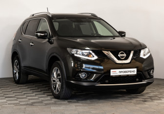 Подержанный автомобиль Nissan X-Trail 2016 года (5 фото)