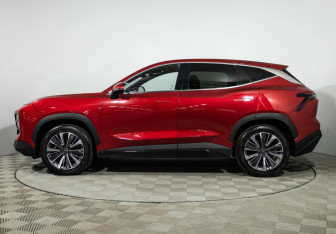 Подержанный автомобиль Jetour Dashing 2023 года (8 фото)