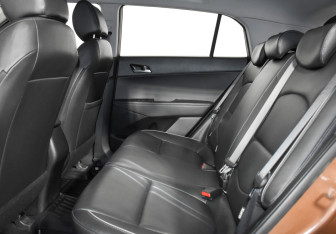 Подержанный автомобиль Hyundai Creta 2017 года (12 фото)