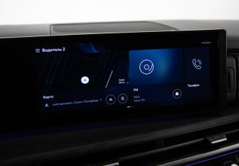 Подержанный автомобиль Hyundai Santa Fe 2025 года (15 фото)