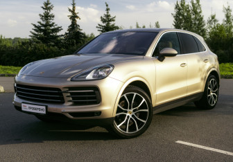 Подержанный автомобиль Porsche Cayenne 2018 года (1 фото)