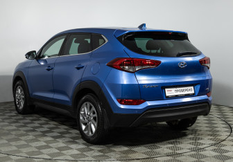 Подержанный автомобиль Hyundai Tucson 2017 года (7 фото)