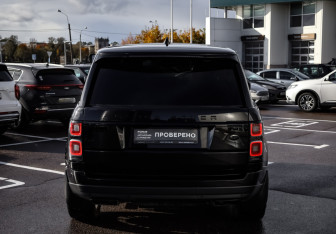 Подержанный автомобиль Land Rover Range Rover 2019 года (7 фото)