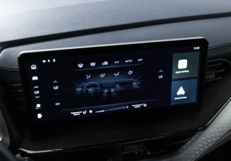 Подержанный автомобиль Haval F7x 2022 года (17 фото)