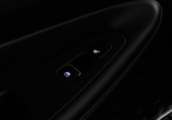 Подержанный автомобиль Hyundai Santa Fe 2022 года (34 фото)