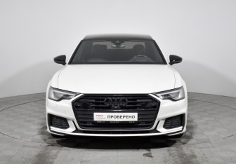 Подержанный автомобиль Audi A6 Sedan 2022 года (2 фото)