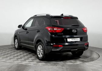 Подержанный автомобиль Hyundai Creta 2018 года (7 фото)