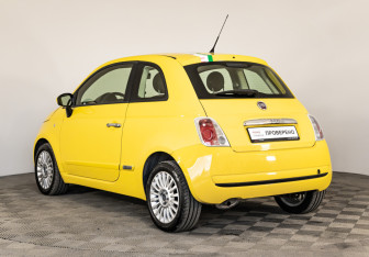Подержанный автомобиль Fiat 500 Hatchback 2012 года (7 фото)