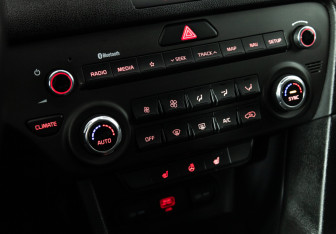 Подержанный автомобиль Kia Sportage 2020 года (16 фото)