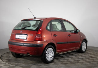 Подержанный автомобиль Citroen C3 Hatchback 2003 года (5 фото)