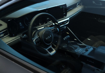 Новый Kia K5 2025 (15 фото)