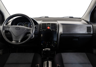 Подержанный автомобиль Hyundai Getz 2008 года (10 фото)