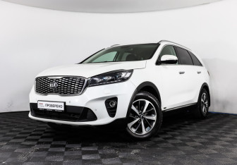 Подержанный автомобиль Kia Sorento 2018 года (1 фото)