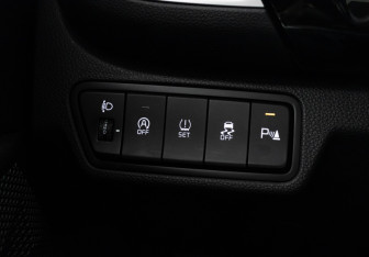 Подержанный автомобиль Kia Seltos 2023 года (24 фото)