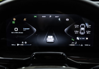 Подержанный автомобиль Exeed RX 2024 года (15 фото)