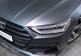 Подержанный автомобиль Audi A7 2019 года (10 фото)