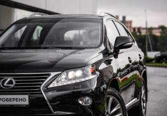 Подержанный автомобиль Lexus RX 2014 года (2 фото)