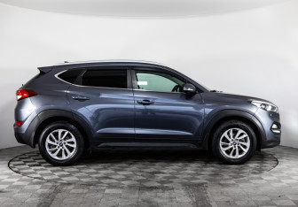 Подержанный автомобиль Hyundai Tucson 2017 года (4 фото)