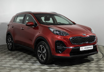 Подержанный автомобиль Kia Sportage 2018 года (3 фото)