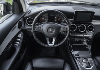 Подержанный автомобиль Mercedes-Benz GLC Coupe 2015 года (12 фото)