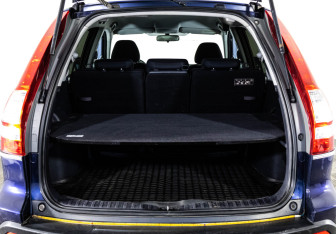 Подержанный автомобиль Honda CR-V 2008 года (22 фото)