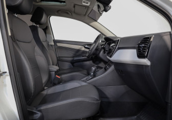 Подержанный автомобиль Jetta VS5 2023 года (20 фото)