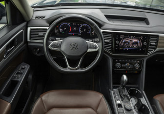 Подержанный автомобиль Volkswagen Teramont 2021 года (14 фото)