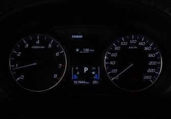 Подержанный автомобиль Mitsubishi Outlander 2016 года (23 фото)