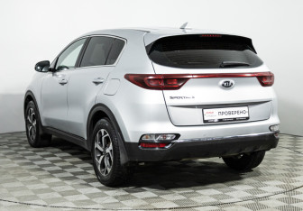 Подержанный автомобиль Kia Sportage 2018 года (7 фото)
