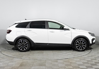 Подержанный автомобиль LADA (ВАЗ) Vesta Wagon 2024 года (4 фото)