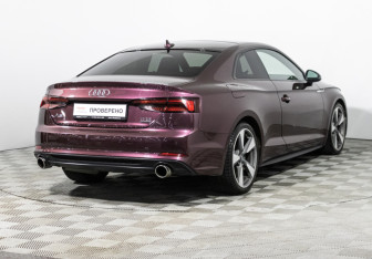Подержанный автомобиль Audi A5 Coupe 2017 года (5 фото)