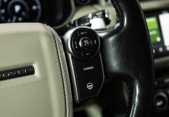 Подержанный автомобиль Land Rover Range Rover 2017 года (29 фото)