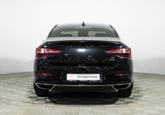 Подержанный автомобиль Hongqi H5 2022 года (6 фото)