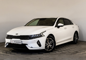 Подержанный автомобиль Kia K5 2020 года (1 фото)