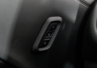 Подержанный автомобиль Dodge Challenger 2020 года (24 фото)