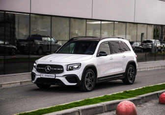 Подержанный автомобиль Mercedes-Benz GLB 2020 года (3 фото)