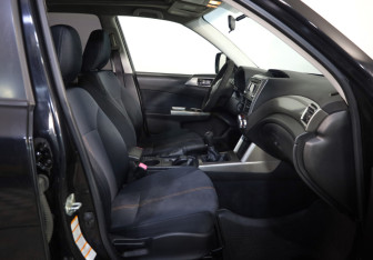 Подержанный автомобиль Subaru Forester Suv 2008 года (22 фото)