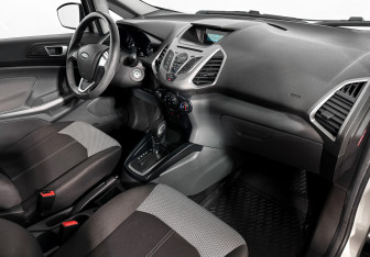 Подержанный автомобиль Ford EcoSport 2018 года (14 фото)