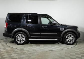 Подержанный автомобиль Land Rover Discovery 2011 года (4 фото)